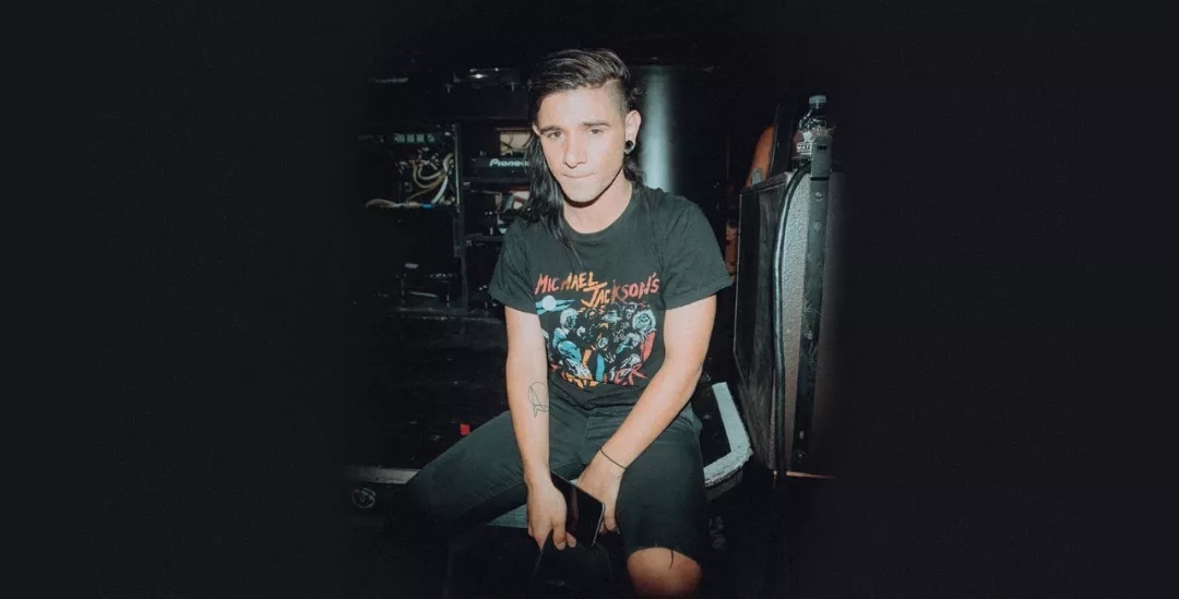 激励他们苦 激励他们苦