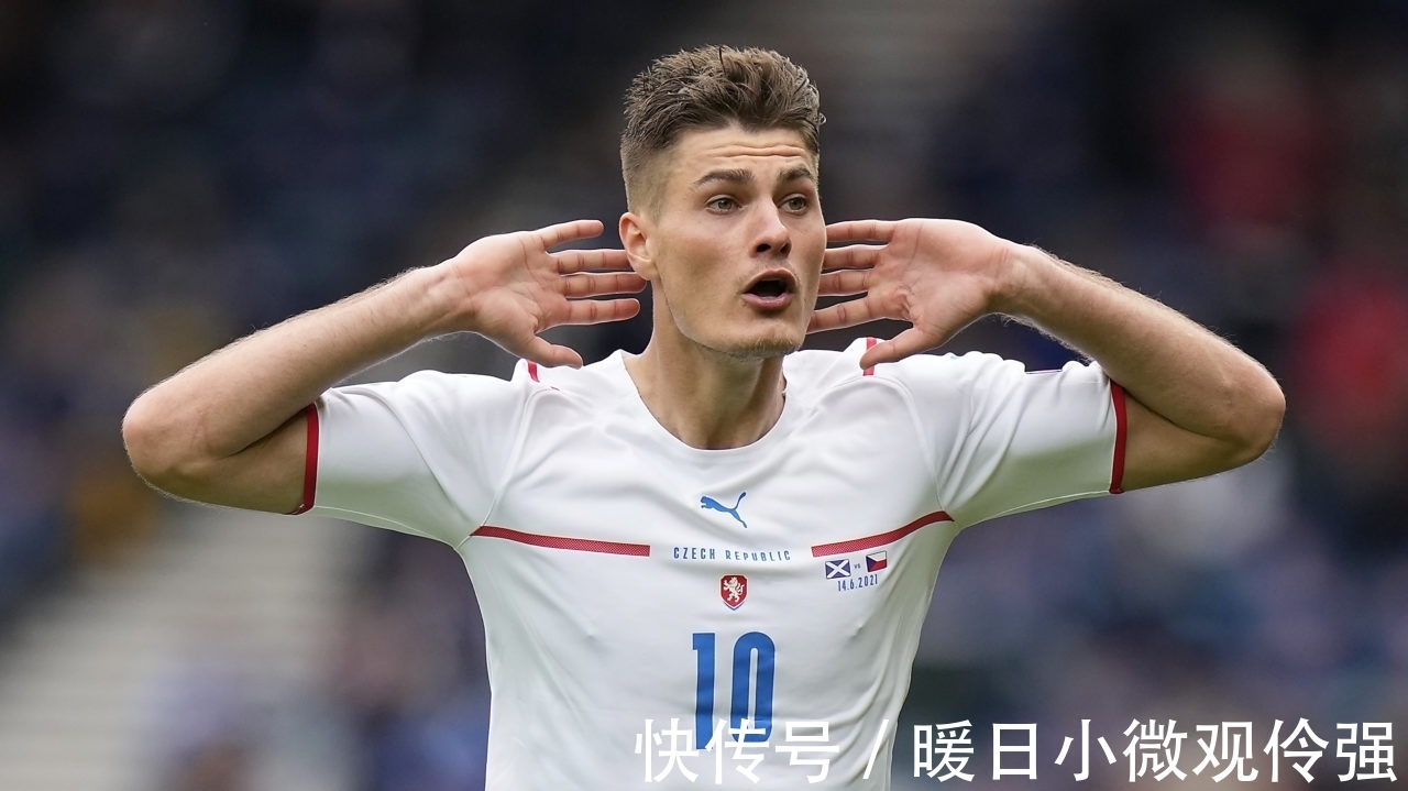 国羽选手显 国羽选手显